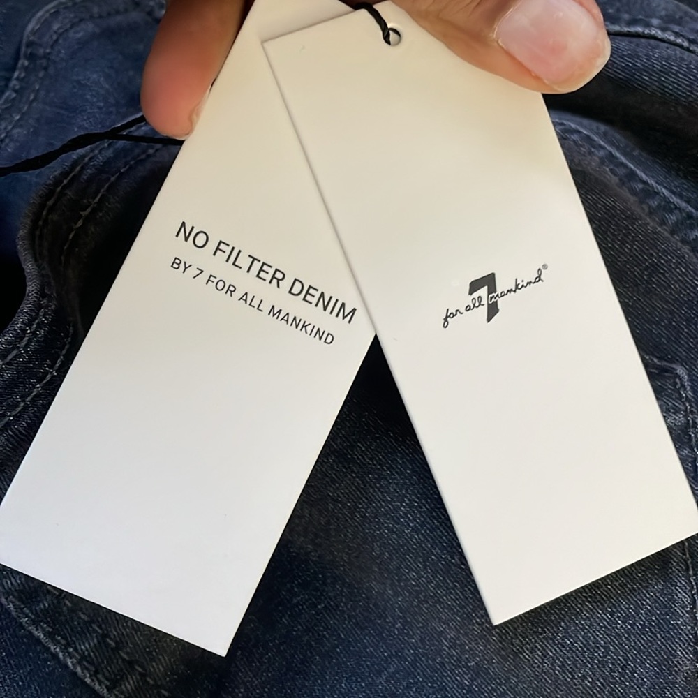 NWT 7 For All Mankind Ultra High Rise Skinny
Boot No Filter Edelweiss size 25 - Picture 8 of 11